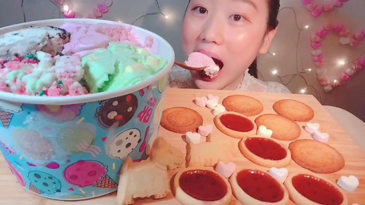 YouTube見に来てね✨ #asmr #31 #アイスクリーム #大食い #爆食い #咀嚼音 #eating #mukbang #asmrsounds #food #icecream