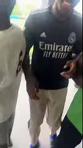 Votre artiste danseur comédien est venu en retard . Actuellement mon équipe est CO CHAMPION D’AFRIQUE il met les mains déjà en haut pour la défaite 🤲🏾😌🤲🏾 | Fanicko