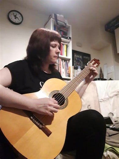 Couldn't sleep, so here's "Song" by Matteo Carcassi. | Dill Tasker