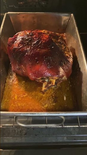 Roasted Pork shoulder in the convection oven🔥