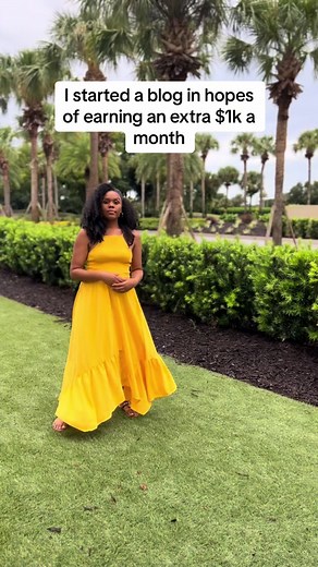 If I can do it, so can you! 🙌🏽🙌🏽🙌🏽💻💻 ⭐️Starting a blog changed my life! Blogging isn’t just a diary but a way to create content to help serve your target audience. ➡️ If you are a business owner or entrepreneur, having a blog adds to your business and can help you earn passive in come daily. I currently monetize my blog through digital products, display ads, and brand sponsorships. ⁉️Got blogging questions? Drop them below! #bloggingtips #sidehustles #blogging101 #blogging #sidehustlefor