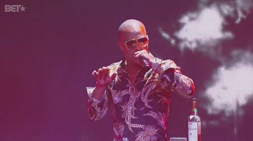 T.I. Performs ‘Jefe’ & ‘Wraith’ With Yo Gotti At 2018 BET Hip-Hop Awards