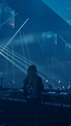 Texas 🌊 Can't wait to see you at SILO Dallas on January 10, 2026 💙 Join here: on.discopresents.com/trk/nep110 | Nora En Pure