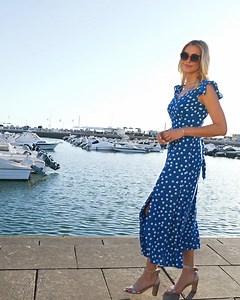 NEW ARRIVAL! Stylish AND sexy! Look no further for this summer's must-have dress! https://bit.ly/3h0XbfH | Sosandar