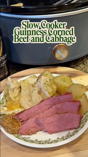 🍺Guinness Corned Beef and Cabbage☘️ (crockpot)