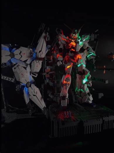 🔥 FIRST BATCH SHIPMENT ALERT! 🚀 To everyone who grabbed the KOSMOS MGEX Unicorn Lighting Kit—your glow-up is on the way! Keep an eye on tracking for that cinematic shine. SECOND BATCH PRE-ORDERS ARE LIVE! 🎉 Delivers April 2026, with 4 independent control zones, APP/remote dual control, and plug-and-play (no mods needed)! Your MGEX Unicorn deserves this level of customization. Search “KOSMOS” on takaramodel.com to lock yours!#gundam #foryou #takaramodel #kosmos