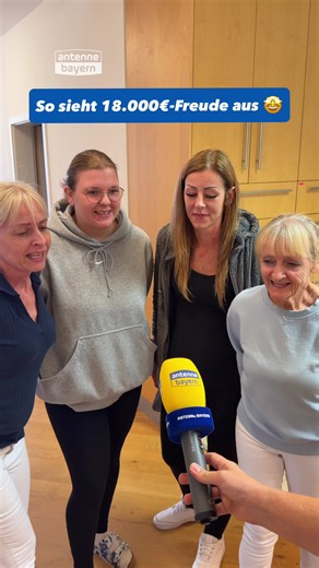 Mal eben 18.000 Euro abstauben: Was für eine Woche für Noah! 💛 Er hat in dieser Woche das zweite Geheime Geräusch geknackt. Es war ein Rasensprenger! Und die ganze Oberpfalz freut sich mit ihm 😭 Ihr wollt euch? Montagfrüh um 6 Uhr geht's weiter! Das nächste Geräusch will geknackt werden! Radio an! 🤩