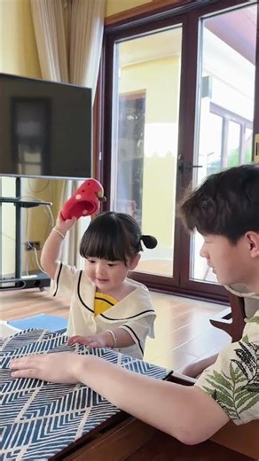 My Uncle's Surprise: A Bunch of Kids in the Heat! FamilyAdventure CrazyUncle