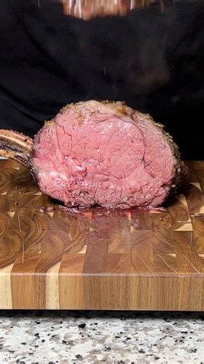 The EASIEST Oven-Roasted Prime Rib for the holidays 🥩 #primerib #holidays #steaklovers | Married to BBQ