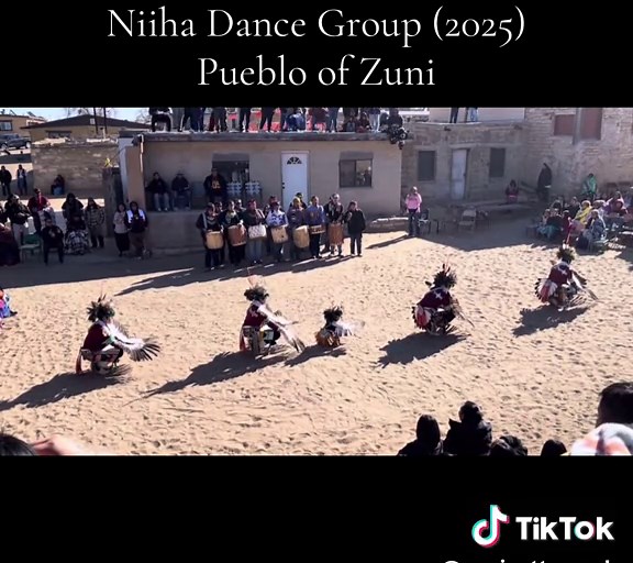 Eagle Dance Performance by Niiha Dance Group