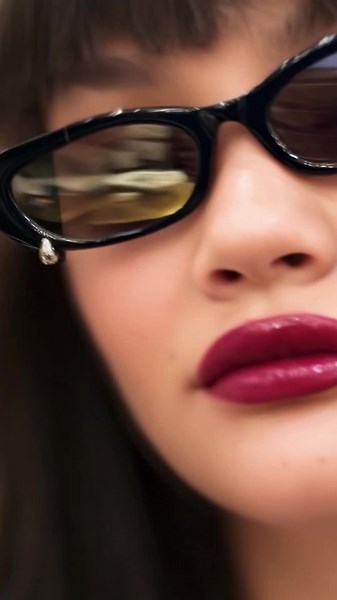 Now available. Snake eyes sunglasses by @francisdelara_finejewels. Made of gold plated titanium, natural blue sapphire, and deep transparent black or tortoiseshell acetate. Please message us for inquiries or delivery options. #janinadizonjewelry #julbdizonjewellery #fyp #luxurylife #diamondlover #luxuryjewelry #charms #pendants #gemstone #luxury #pearls #jewelrydesign #love #ring #earring #finejewelry #pearls #unique