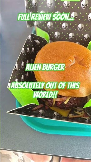 Alien Burger, 5* Google, 5* Trip Advisor. Lets check it out!! #tenerife #alienburger #foodie #burger