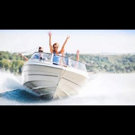 🚤 Boaters, this one’s for you! If you’re planning a trip to Lake of the Ozarks, here’s why our lakefront condo is the perfect stay: ✅ Private dock access—step out & onto the water! 🌊 ✅ Plenty of space for your family & gear—no crammed hotel rooms! ✅ Full kitchen—skip expensive restaurants & eat on your own schedule 🍽️ ✅ Relaxing lakefront views—the perfect way to unwind after a boat day 🌅 🏡 Stay where boaters stay—book your lake getaway today! 📅 Boating season dates fill up FAST—secure you