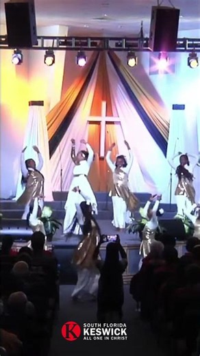 Unleash the Spirit: High-Energy Gospel Dance Ignites the Stage! #GospelDance #Praise