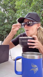 Jamie Erdahl on Instagram: "I’m like the Brian Flores of breakfast cereals. I’ll take it DOWN. So for my next box of @cinnamontoastcrunch I’ll keep that @hyvee gift card tucked somewhere safe 北 #tasteslikeatouchdown"