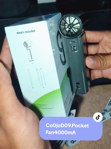 Stay cool anywhere, anytime! The GOOJODOQ Pocket Fan is portable, rechargeable, and comes with a digital display-perfect for school, outdoor adventures, or hot days on the go. Model:Gr Hashtags: #portablefan #staycoolph #goojodoq #rechargeablefan