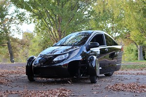 Elio Motors Announces Elio-E, the Electric Version of Its Non-Existent Three-Wheeler