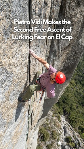 Pietro Vidi sticks the dyno—and lands a place in El Cap history. The 22-year-old Italian climber just became the first person in 25 years to free every pitch on ‘Lurking Fear’ (5.13c), which Beth Rodden and Tommy Caldwell first freed in 2000. Check out our article (link in bio) to learn about how this World Cup athlete found himself on the Big Stone. 🧗‍♂️@pie.vidi ✍️ @adventuresam | Climbing Magazine