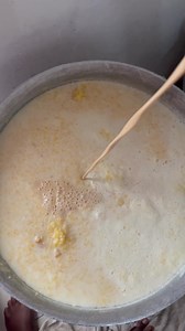 3.2K views · 80 reactions | Le jeun est comment de votre côté aujourd’hui? Moi j’ai rien pris à 4h tellement j’avais sommeil, je suis entrain de luleur Une petite vidéo du maïs concassé au lait pour vous remonter le moral Si tu vois , que t’as envie de boire faut commander aujourd’hui , on va livrer demain. Bon courage. | C' DOUX | Facebook