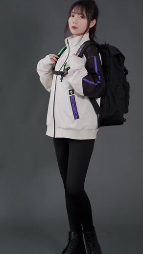 Kamen Rider W-inspired dual-style backpack—left is passion, right is cool. Which side will you choose? #KamenRiderMerch #KamenRiderW #BackpackStyle #AnimeFansMustHave #SleekDesign #fyp