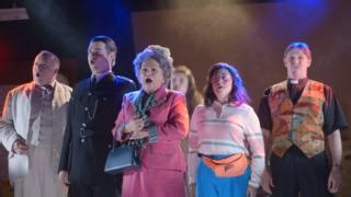 Albert Herring 2024 | Trailer Our production of Britten's Albert Herring may be set in 1990, but there's no need to head to Blockbuster to rent the trailer on VHS - you can watch it here! Albert Herring comes to Glasgow and Edinburgh later this autumn. 🎟https://www.scottishopera.org.uk/shows/albert-herring/ 📅Dates: 📍Theatre Royal Glasgow: 18 & 22 October 2024, 7.15pm 📍Festival Theatre Edinburgh:13 November 2024, 7.15pm Cast 👇 Albert Herring: Glen Cunningham Lady Billows: Susan Bullock Flore