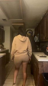 21K views · 1.4K reactions | GRANDRISING WHATS THE PROCEDURE WHEN A MILLION DOLLAR WOMEN WALK IN THE ROOM | Nichiole Nichole | Facebook