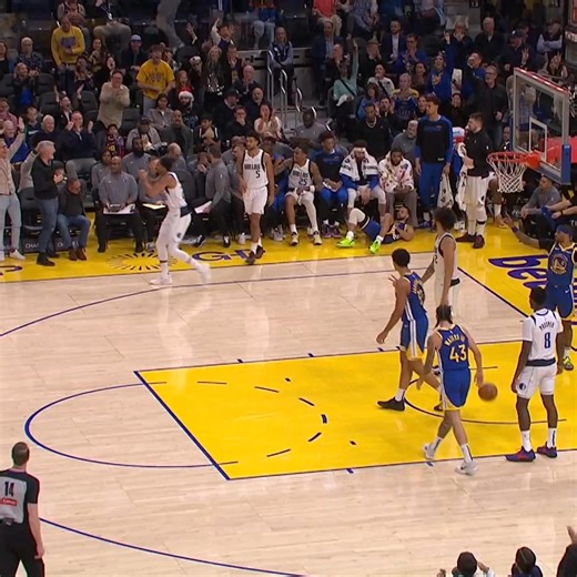 4.3M views · 51K reactions | Draymond Green to Stephen Curry on-court chemistry 欄  NBC Sports Bay Area / California | Golden State Warriors | Facebook