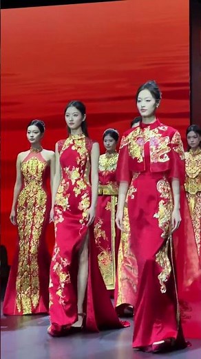 💃 Modern Fashion Modeling Style | Trendy Attitude Walk