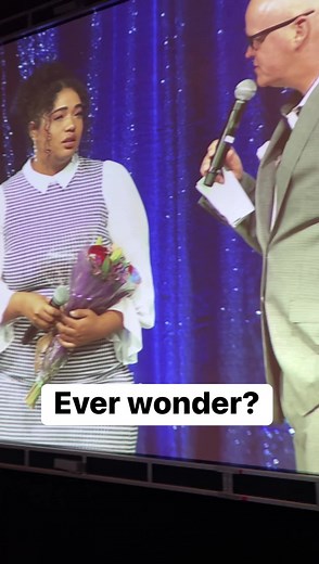 Ever wonder how the behind the scenes of a modeling gig looks like? This is how it is! #model #modelinggig #modelshoot #runwaymodel #runwaychallenge #runwayfashion #fashionevent | Ricardo Laguna