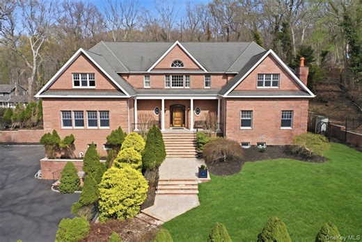 60 Harbor Rd, Saint James, NY 11780 - MLS 985682 - Coldwell Banker