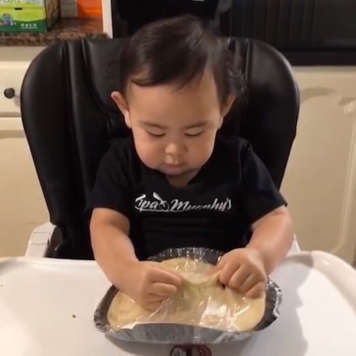 25K views · 190 reactions | Turn your kitchen into a mini pizzeria and put your mini chefs to the test today. Order Papa Murphy’s Mini Murphs online at https://bit.ly/3bHo1Fc for your family and send us pics of your kids’ mini works of art. | Papa Murphy's Pizza | Facebook