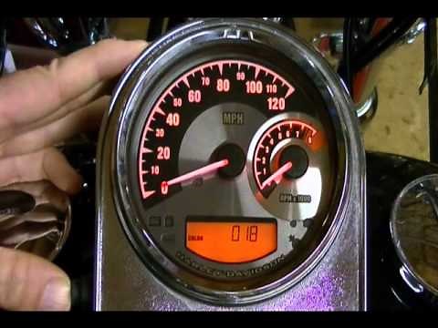 How to Configure and Setup the Harley Davidson Speedometer Tachometer #70900070A