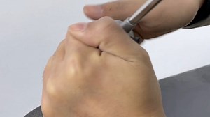 Restoring screw threads with dies