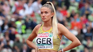 German Hurdler Alica Schmidt Shows Off Her Preseason Fitness Results