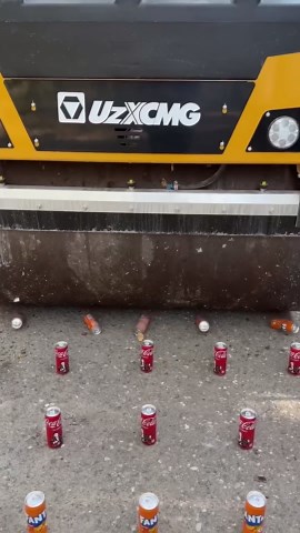 Crushing Cola & Fanta #asmr #satisfying #relaxing #odlysatisfying