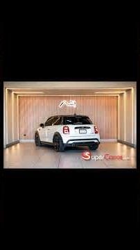 Mini Cooper 2022 - US$ 25,900