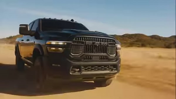 Glen Powell stars in new Super Bowl commercial for Ram Trucks. #GlennPowell #Goldilocks #RamTrucks #SuperBowl #SuperBowlLIX | We Geek Girls