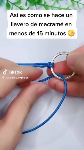 Sigueme y comenta si quieres aprender ☺️ #macrame #antiestres #artetextil #manualidades #adornos #textil #creativa #manualidadesfaciles #macramenudos #macrametutorial #decoracion #llaveros