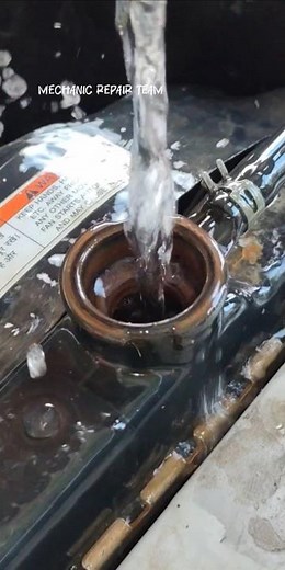 Why Your Engine Is Overheating (and HOW to Fix It?) 😲🙂 #shorts