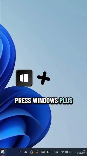 How to use two screens in your computer 🖥️😳#techtips #pctipct #setupgaming #worksmarter #Tips