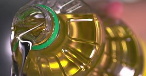 43K views · 33 reactions | Existe un sabor que nos une, un sabor que es capaz de darle de forma al cariño, de llevarnos atrás en el tiempo, un sabor que aunque sea diferente en cada lugar: pertenece a la misma mesa; a nuestra BOLIVIA. Nuestra cocina es un orgullo BOLIVIANO que se une con un ingrediente especial... FINO, el sabor que nos une; Nuestro Aceite | Fino | Facebook