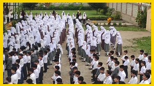 138K views · 7K reactions | #Mashallah Treat to ears   Morning assembly at Kirmania Model High School Batwina Ganderbal ⭐ Give Stars to Support Batwina Times ✨✨ | Batwina Times | Facebook