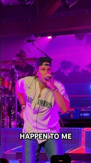 Russell Dickerson - Happen To Me - Seattle, WA - LIVE at Showbox Sodo