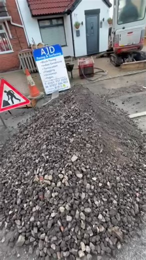 RESIN VS BLOCK PAVING Here’s why more homeowners are switching ⬇️ Resin can look great on day one… But for many customers, the problems start quicker than expected: ❌ Cracks and sinking patches ❌ Fading and discolouration ❌ Slippery when wet ❌ Hard to repair without replacing the whole area ❌ Installed over poor bases by cheap contractors And that’s where we come in 👇 Block paving offers: ✔️ Long-lasting durability ✔️ Easy repairs (individual blocks can be lifted & reset) ✔️ Better drainage ✔️ 