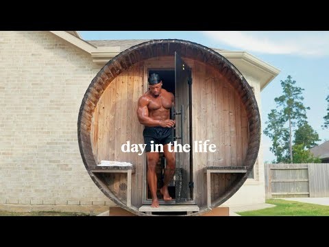 figuring out life at 25