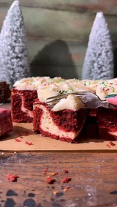 Red Velvet Christmas Cake! This is a soft red velvet cake with a cream cheese swirl. It is topped with cream cheese frosting! #redvelvet #redvelvetcake #christmascake | Stephanie's Sweet Treats