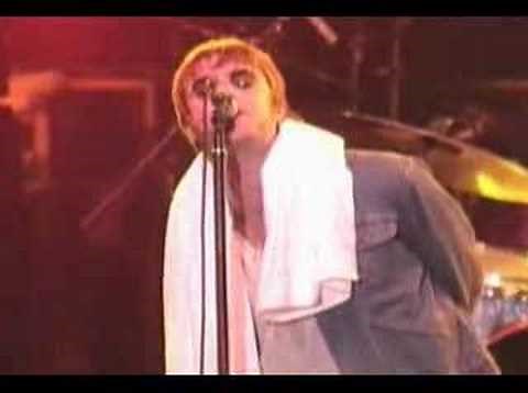 Oasis - Fade Away - Live USA