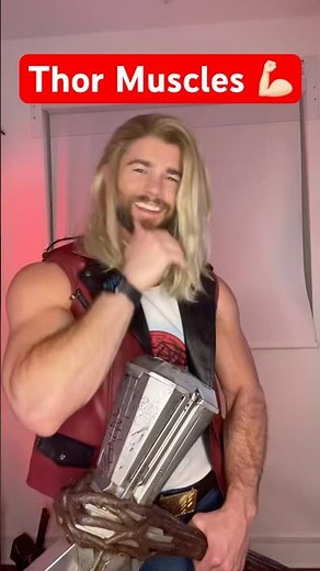 Thor Muscles 💪🏻 #thor #marvel #cosplay