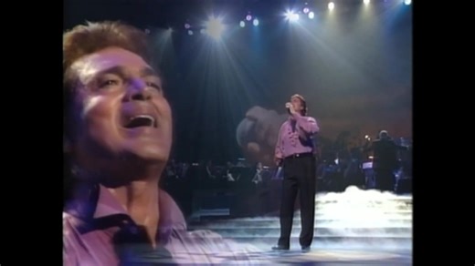 Engelbert Humperdinck – Unchained Melody...🎻🎻 Watch the MV in full here: https://oldies-gold.greatestoldiessongs.org/engelbert-humperdinck-unchained-melody/?utm_source=facebook&utm_medium=horeel&utm_campaign=besthitsoldiesgoldclassicsongsever | Best Hits Oldies Gold Classic Songs Ever