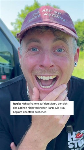 ChatGPT schreibt Comedy SKRIPT (weird AF 😂)